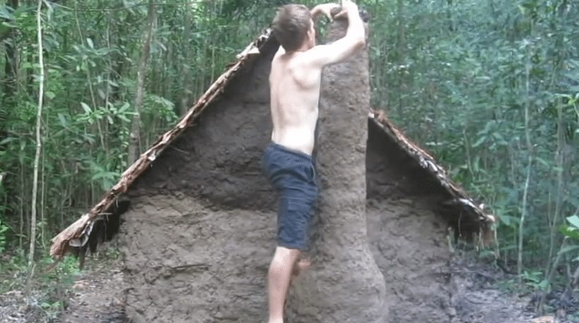 Man Builds Incredible Earthen Hut with Primative Tools and Bare Hands